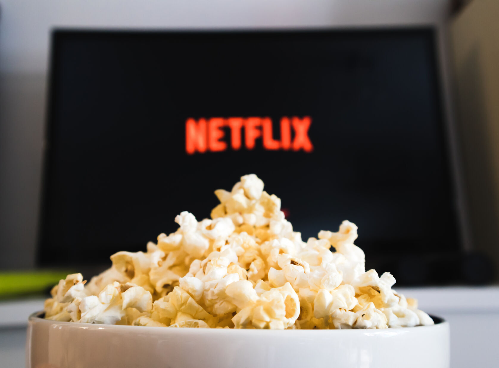 1997: Netflix